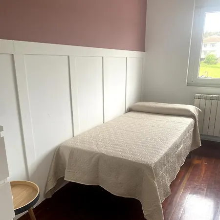 Casa Con Piscina En Santiago A 10 Min Del Centro Holiday home