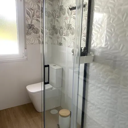 Casa Con Piscina En Santiago A 10 Min Del Centro * Santiago de Compostela