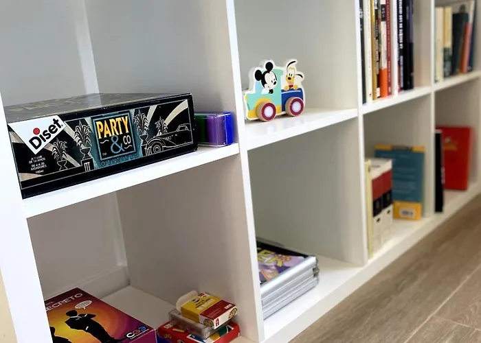 Casa Con Piscina En Santiago A 10 Min Del Centro Hébergement de vacances *